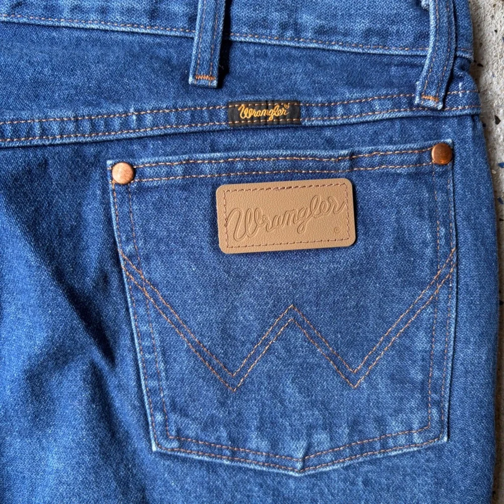 Wrangler 1013MWZPW Mens Original Fit Straight Leg Blue Jeans 40x30 Heavyweight